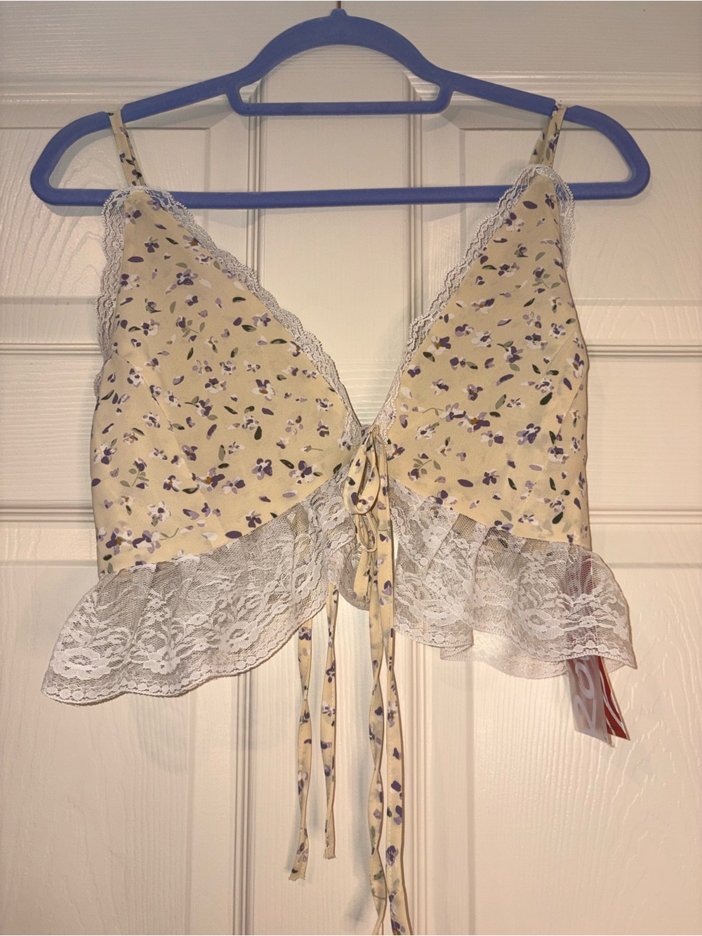 ROMWE Yellow Floral Lace-Trim Crop Top
